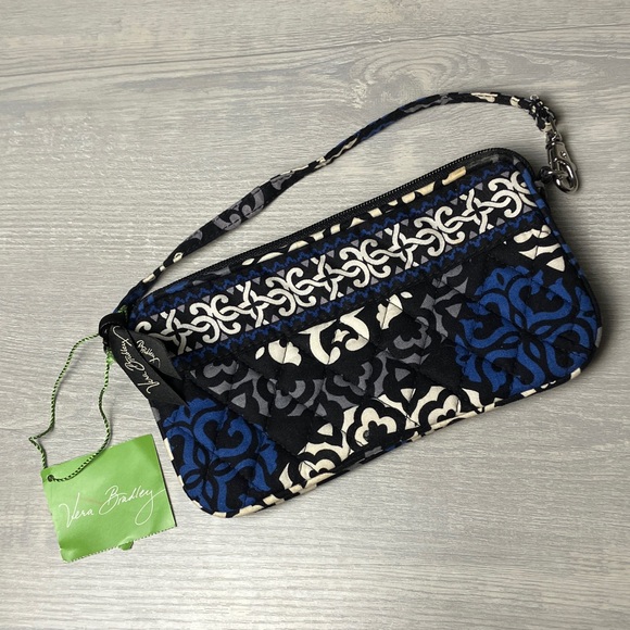 Vera Bradley Handbags - Vera Bradley Canterberry Cobalt wristlet
